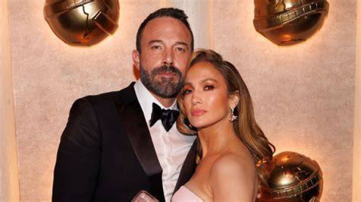 Ben Affleck and Jennifer Lopez share a kiss as they shop in Los Angeles. 20 May 2023 Pictured: Ben Affleck and Jennifer Lopez. Photo credit: Thecelebrityfinder/MEGA TheMegaAgency.com +1 888 505 6342 (Mega Agency TagID: MEGA984345_001.jpg) [Photo via Mega Agency]