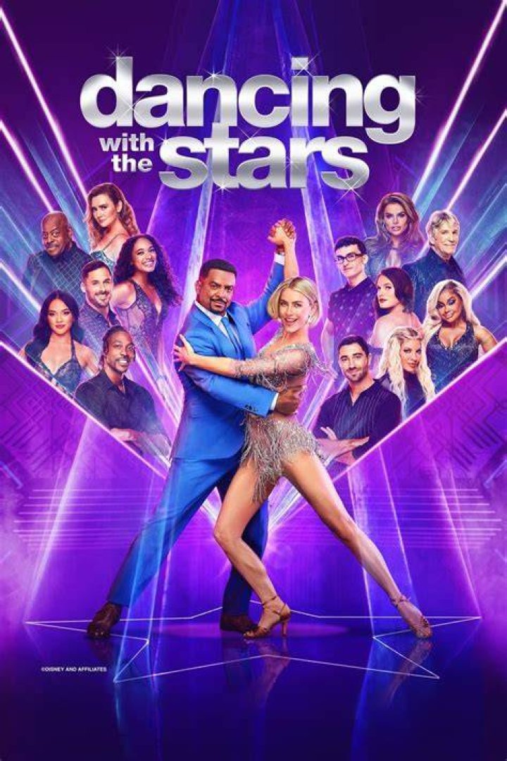 DANCING WITH THE STARS - With a lineup of celebrities including a supermodel, a former White House press secretary, a Bachelorette, pro-athletes from the NFL and NBA, a Supreme and a TV icon to name a few, "Dancing with the Stars" is waltzing its way into its highly anticipated upcoming 2019 season. The new celebrity cast is adding some glitzy bling to their wardrobe, breaking in their dancing shoes and readying themselves for their first dance on the ballroom floor, as the show kicks off MONDAY, SEPT. 16 (8:00-10:00 p.m. EDT), on ABC. (ABC/Justin Stephens)HANNAH BROWN, LAMAR ODOM, SEAN SPICER, MARY WILSON, ALLY BROOKE, RAY LEWIS, KARAMO, KATE FLANNERY, JAMES VAN DER BEEK, LAUREN ALAINA, KEL MITCHELL, CHRISTIE BRINKLEY
