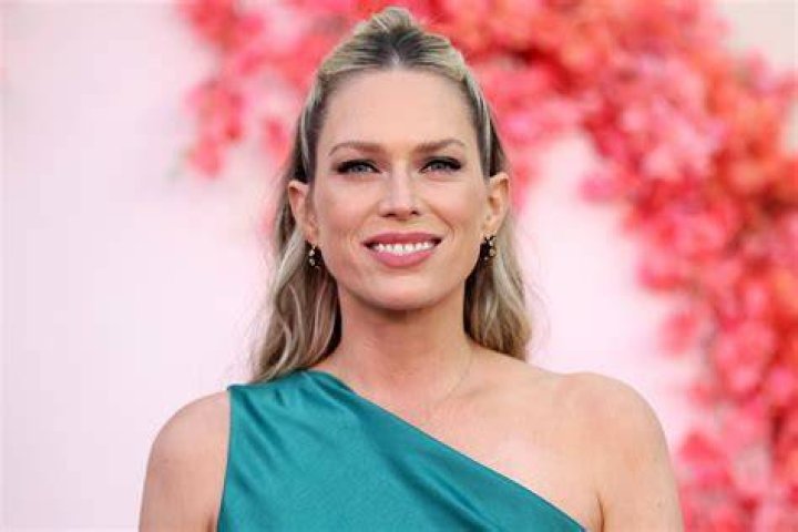 Erin Foster